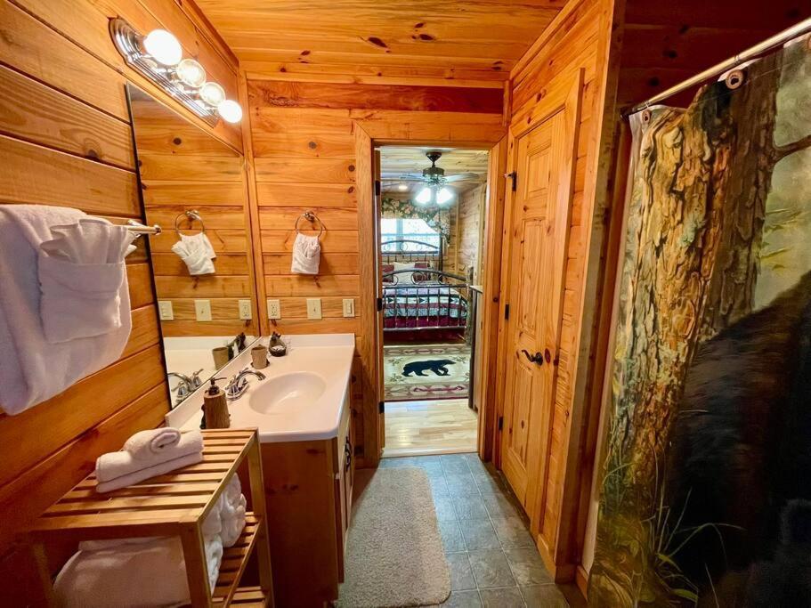 Cabin 2 Bed Close To Helen Hot Tub #15 Exterior photo