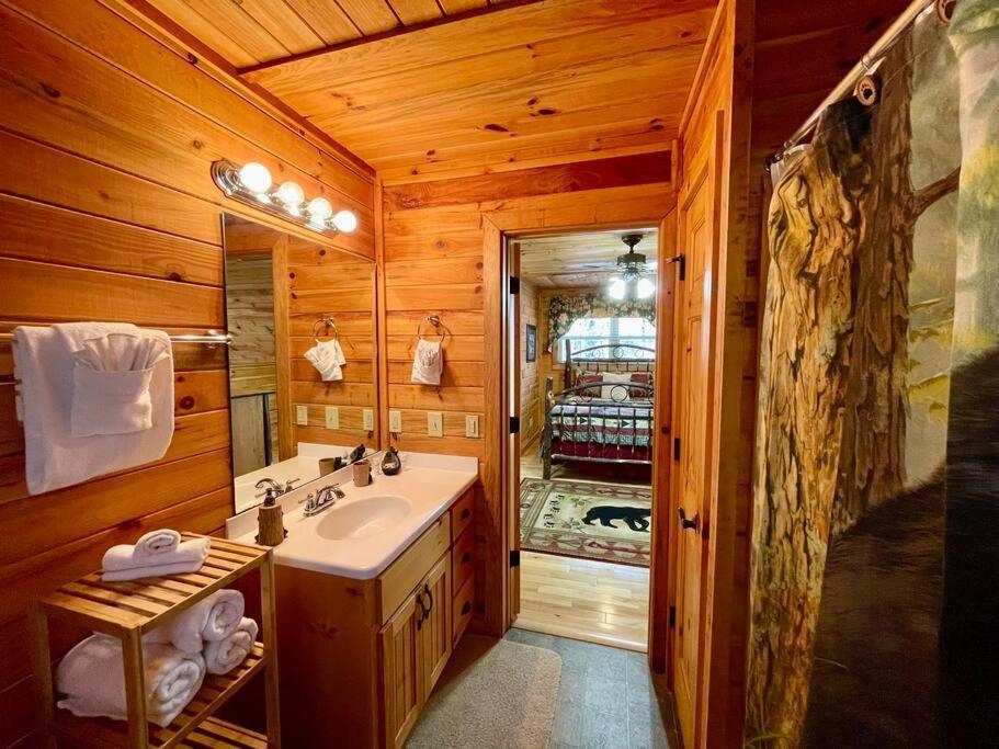 Cabin 2 Bed Close To Helen Hot Tub #15 Exterior photo